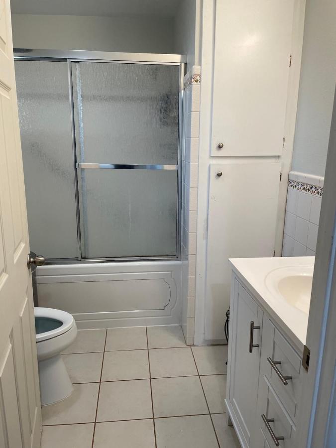 Private Room In Los Angeles With Wifi, Tv, And View Of Hollywood Sign & Shared Kitchen Exterior foto